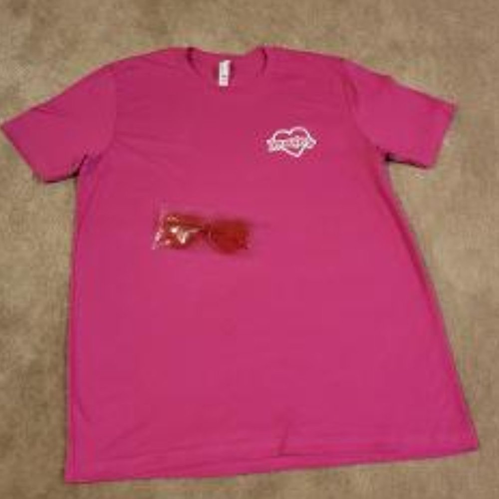 Loverboy Sunglasses + T-Shirt, SZ L, NEW